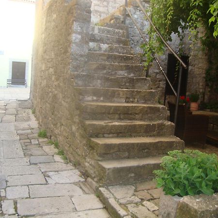 Bed & Breakfast Antico Motovun Buitenkant foto