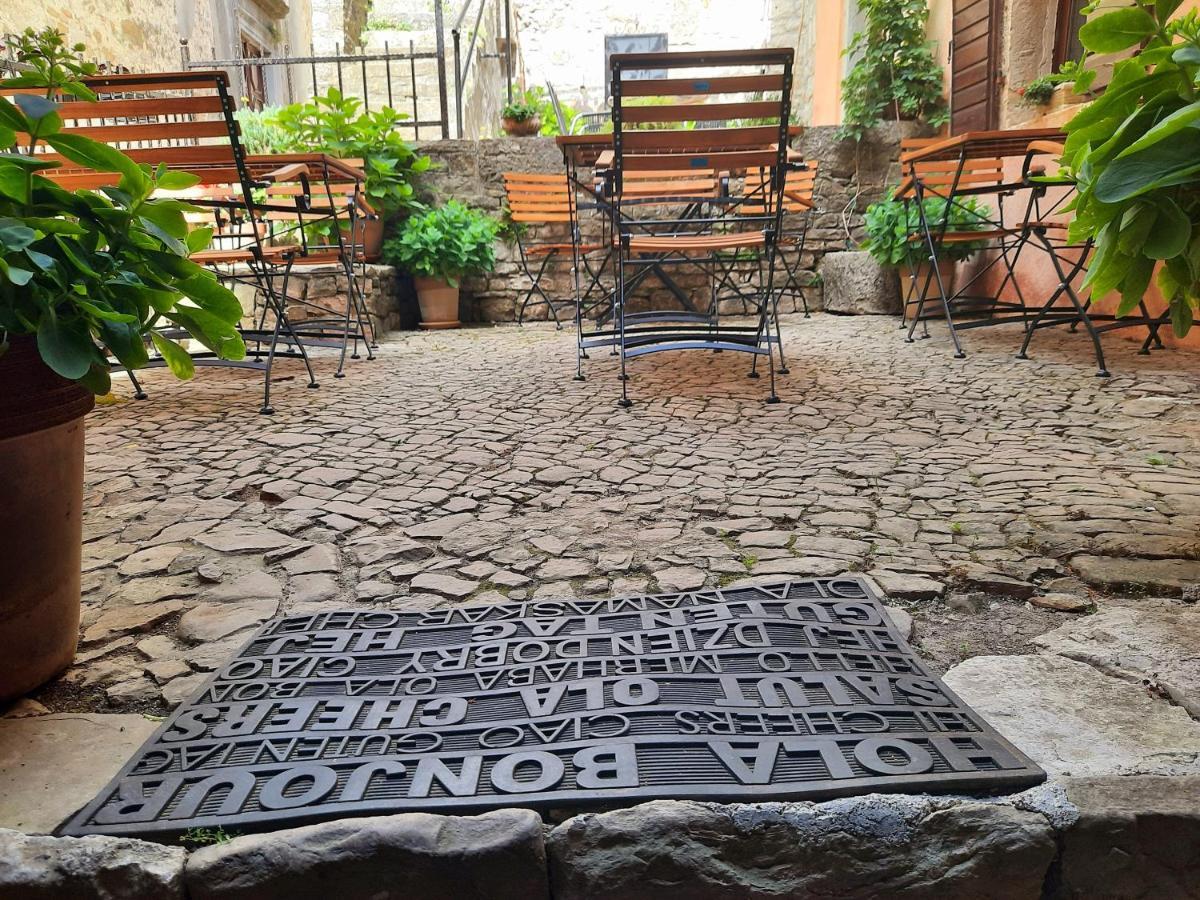 Bed & Breakfast Antico Motovun Buitenkant foto