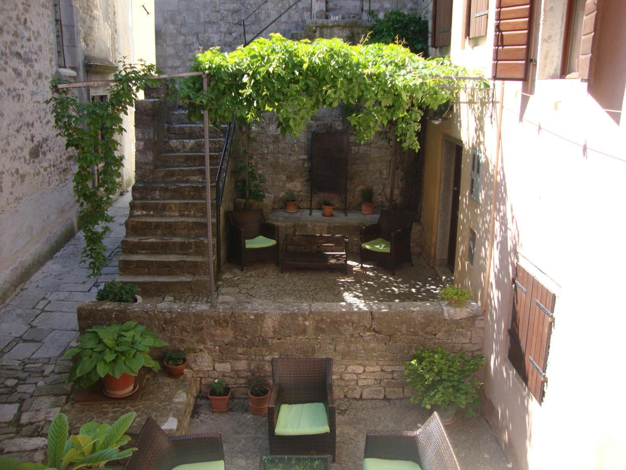 Bed & Breakfast Antico Motovun Buitenkant foto
